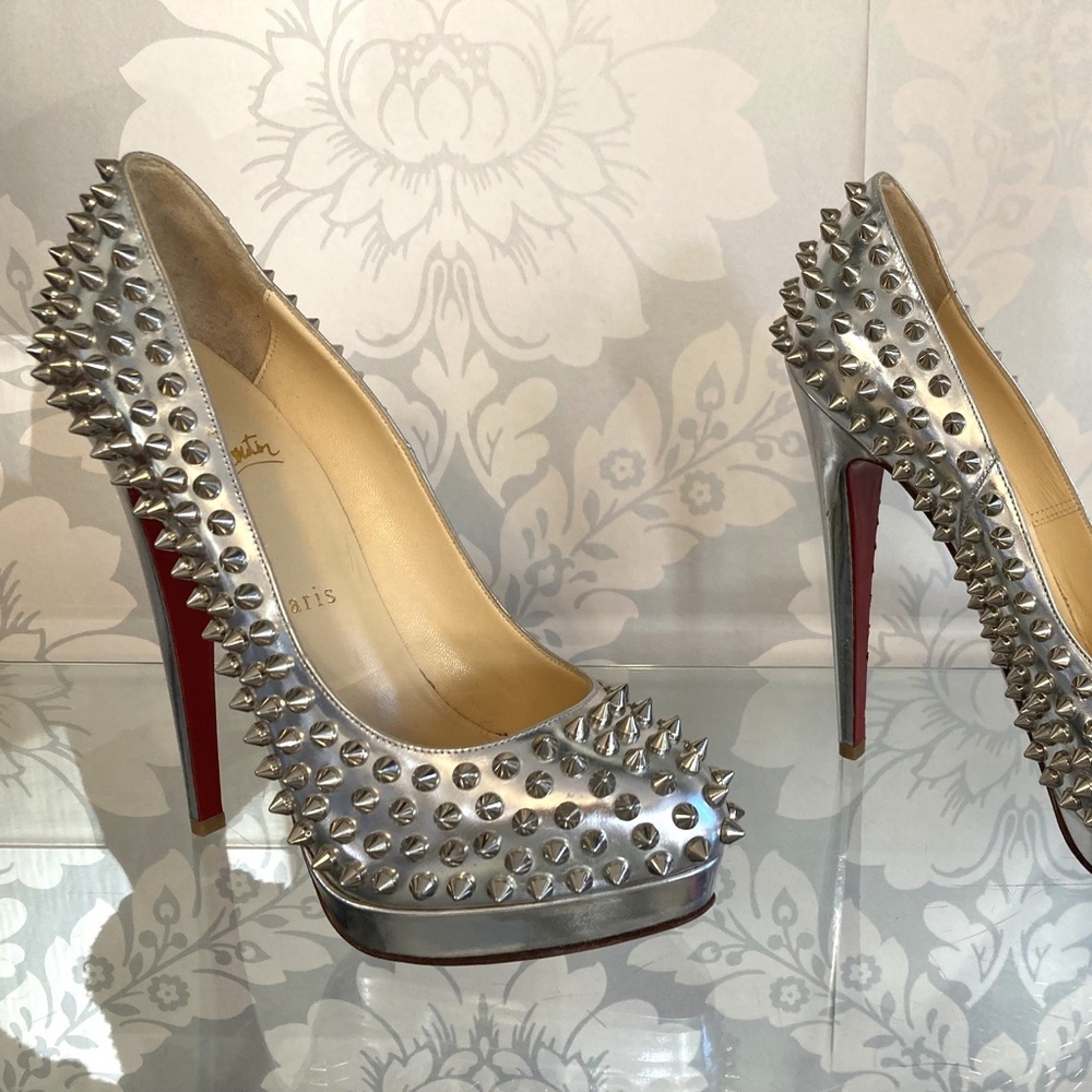 Christian Louboutin Metallic Patent Alti Spikes 160 Pumps – Silver – Size 37.5 - Picture 4 of 4
